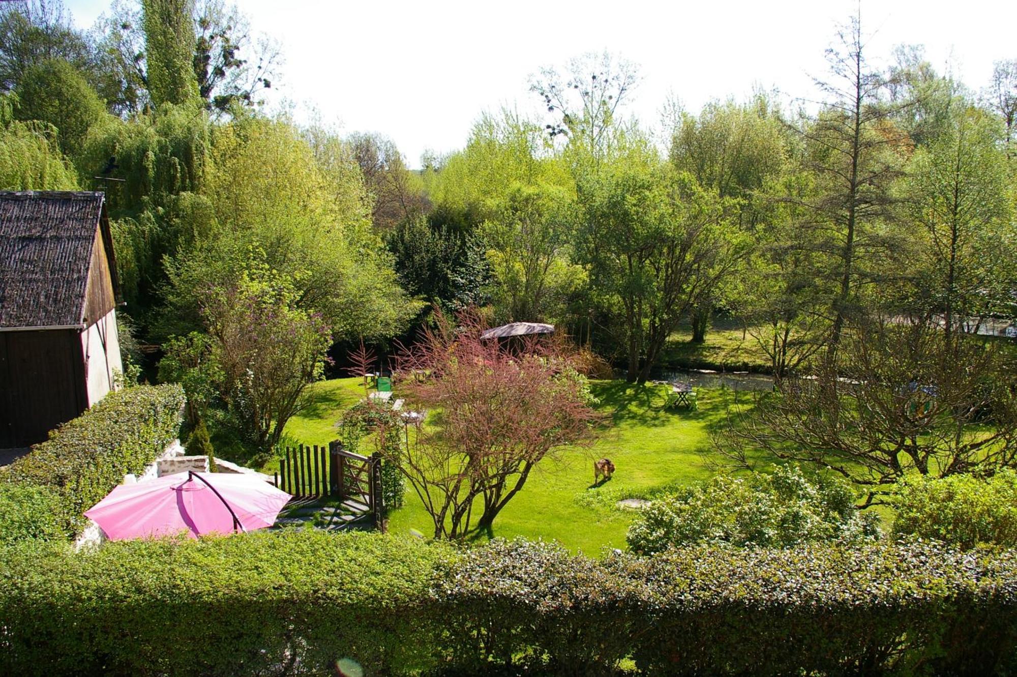 Bed and Breakfast La Source De Bury Chambon-sur-Cisse Exterior foto